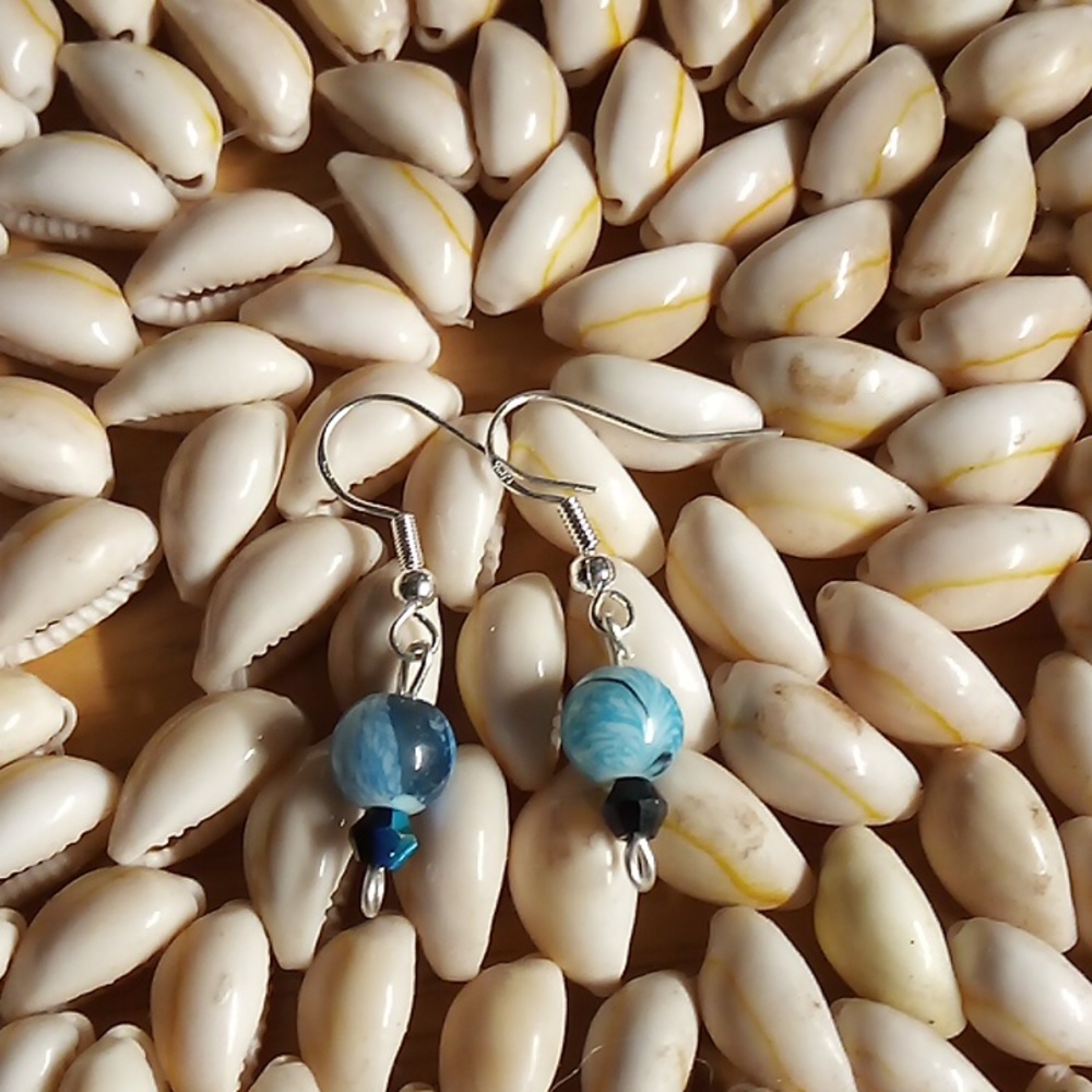Bargain emporiums hand made elegant artisan Alaskan jewelry